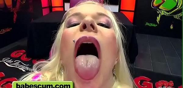  Ariella - The blonde who loves to drink cum - babescum.com